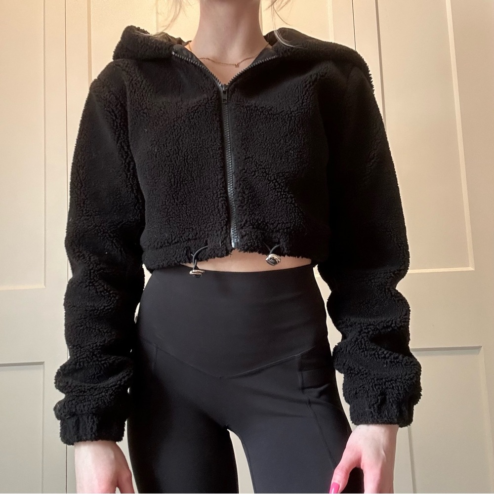 Black cropped teddy jacket with hood in size small.